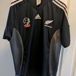New Zealand All Blacks Soccer Jersey M